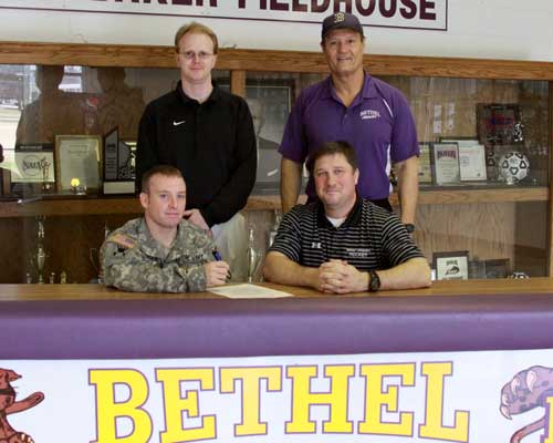 Lance Shavchuk signs to play on the inaguaral Bethel In-line Hockey Team.