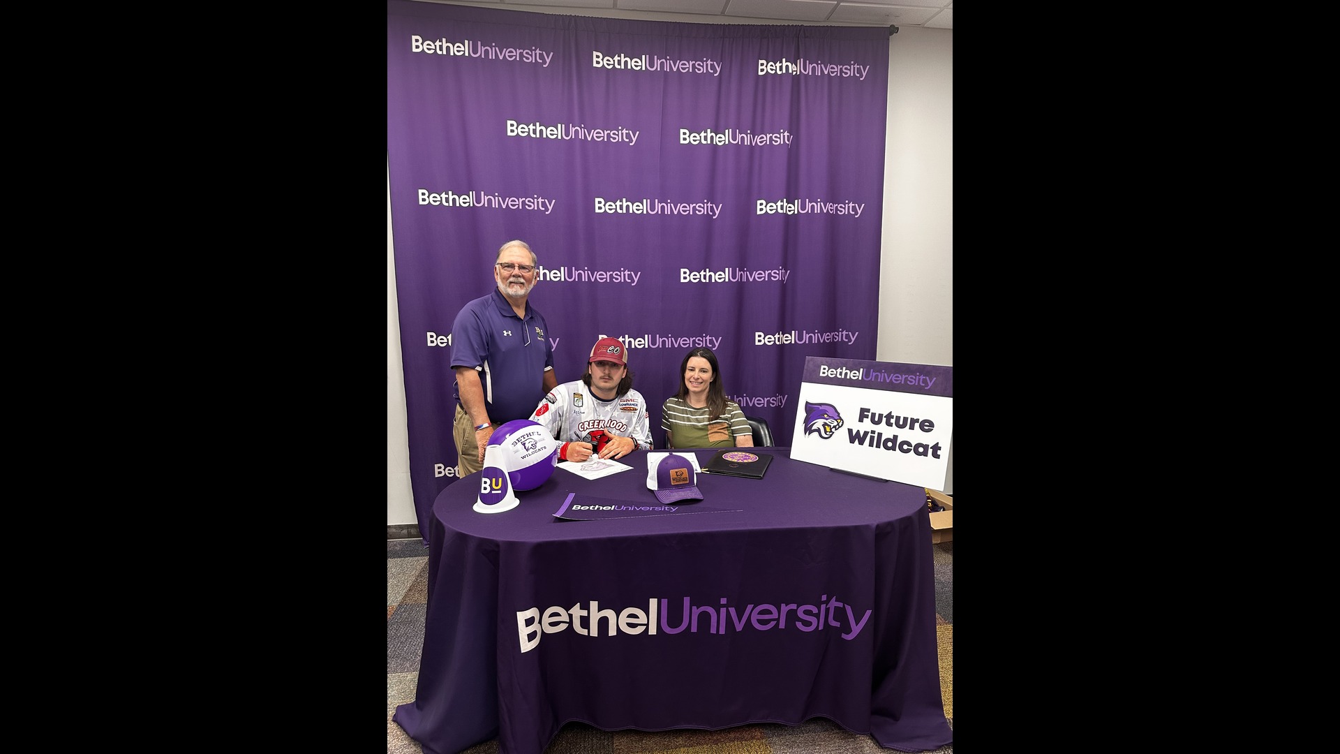Bass Cats Sign Creek Wood High School Standout