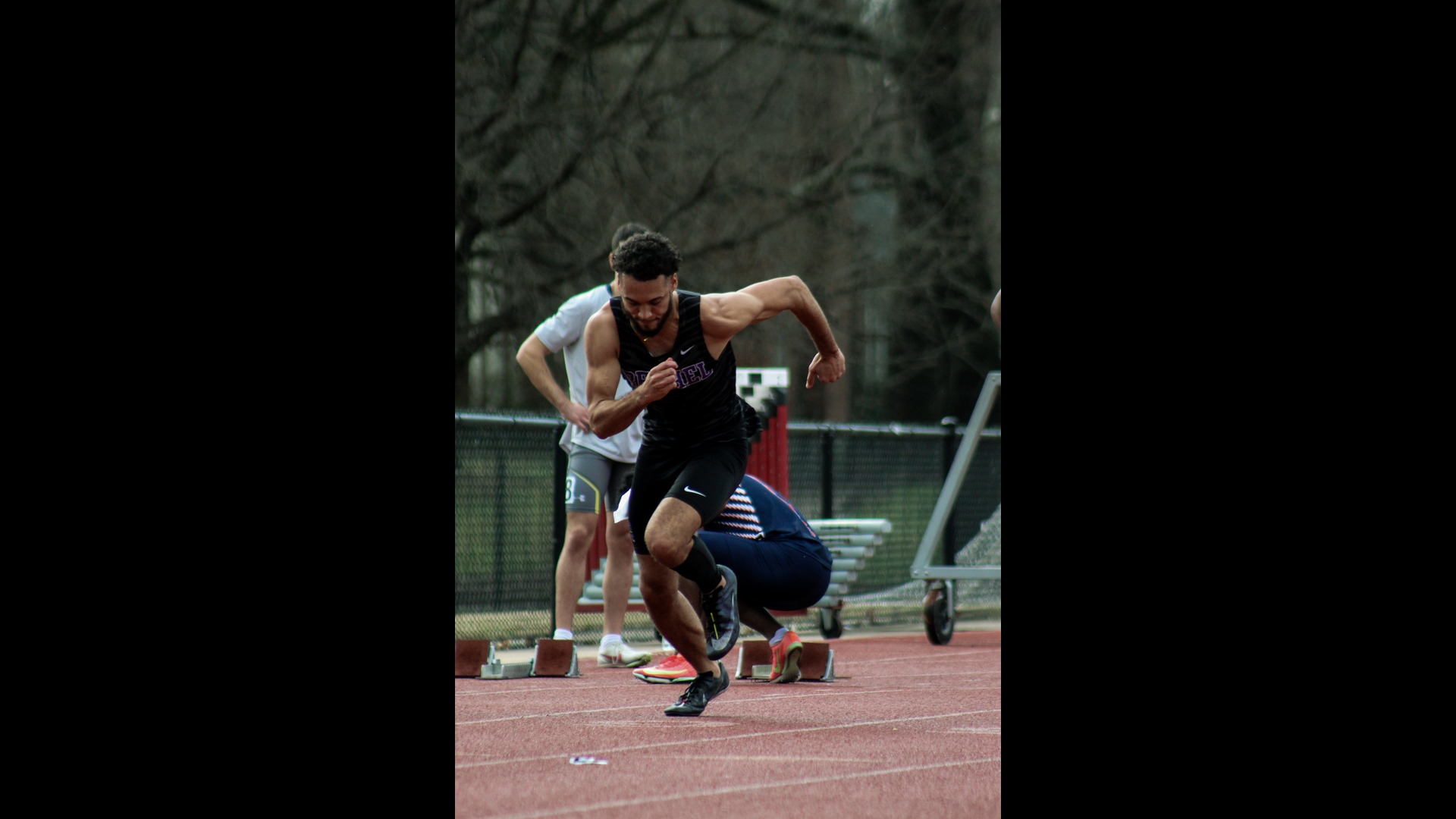 Track &amp; Field Does Well in Simmons Invitational