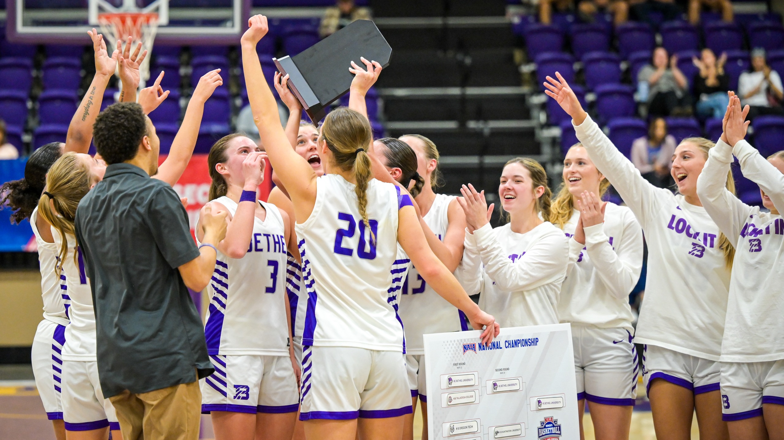 Get Up Early & Wish the Lady Wildcats the Best with a Big Send-off to Sioux City