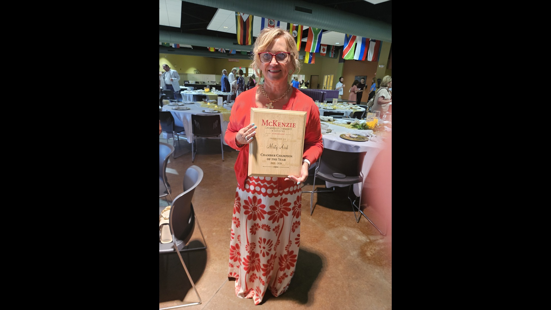Coach Misty Aird Honored at McKenzie Chamber of Commerce Banquet